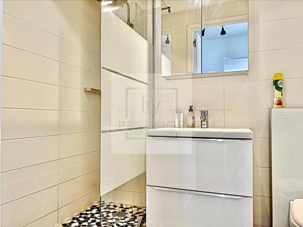 B&V Prestige - T1 Proche Du Tram Apartment อานมาส ภายนอก รูปภาพ